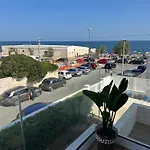 Andrea Luxury باري