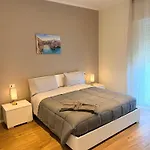 Andrea Luxury Apartament Bari