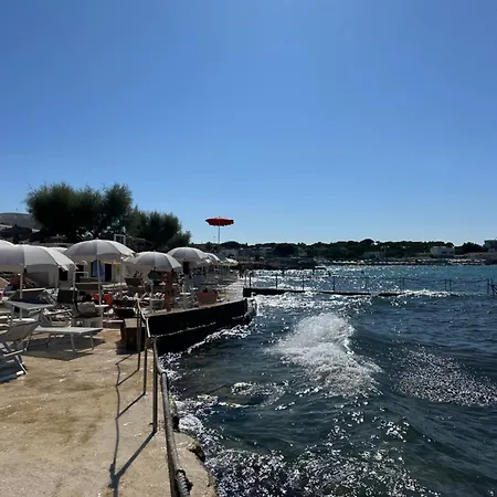 Andrea Luxury شقة باري