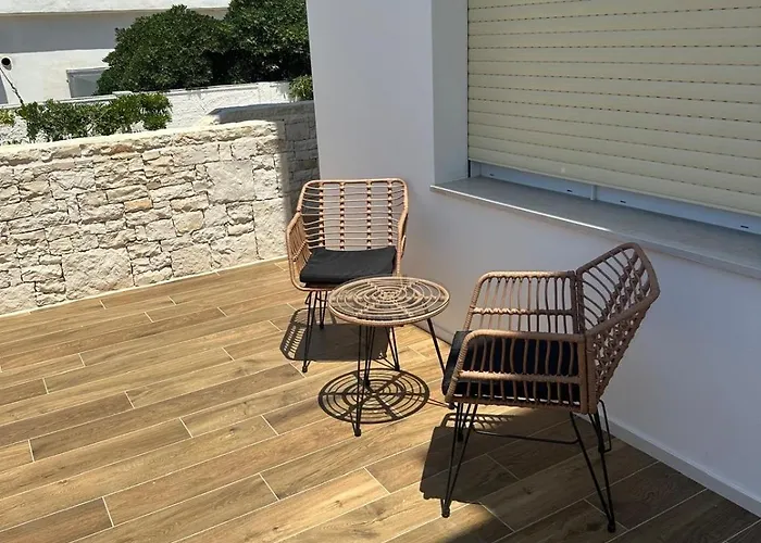 Andrea Luxury * Bari