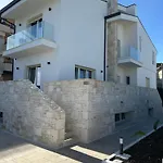 Andrea Luxury Апартаменты