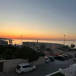 Апартаменты Andrea Luxury *