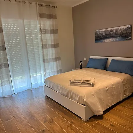 Andrea Luxury Lägenhet *