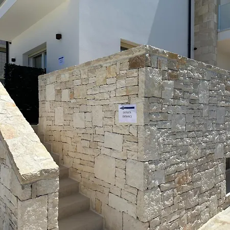 Andrea Luxury Apartament *