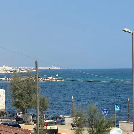 Andrea Luxury * Bari