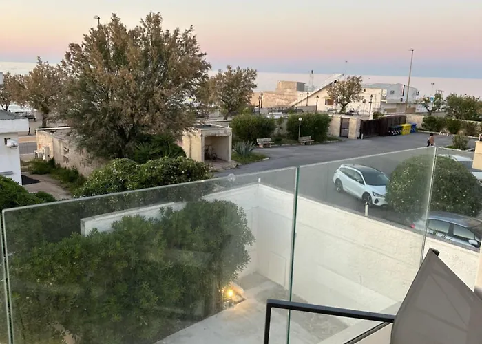 Andrea Luxury * Bari